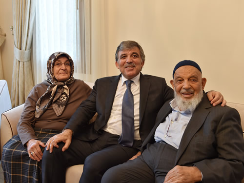 Gül: "Babaocağından daha sıcak bir yer yok"